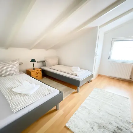 Ferienhaus Elise Am - Ringwall 107 *