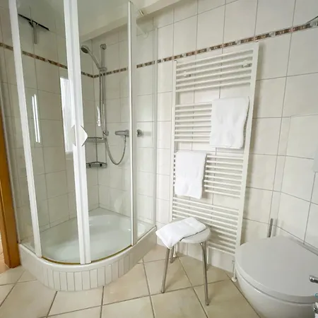 Elise Am - Ringwall 107 Ferienhaus *